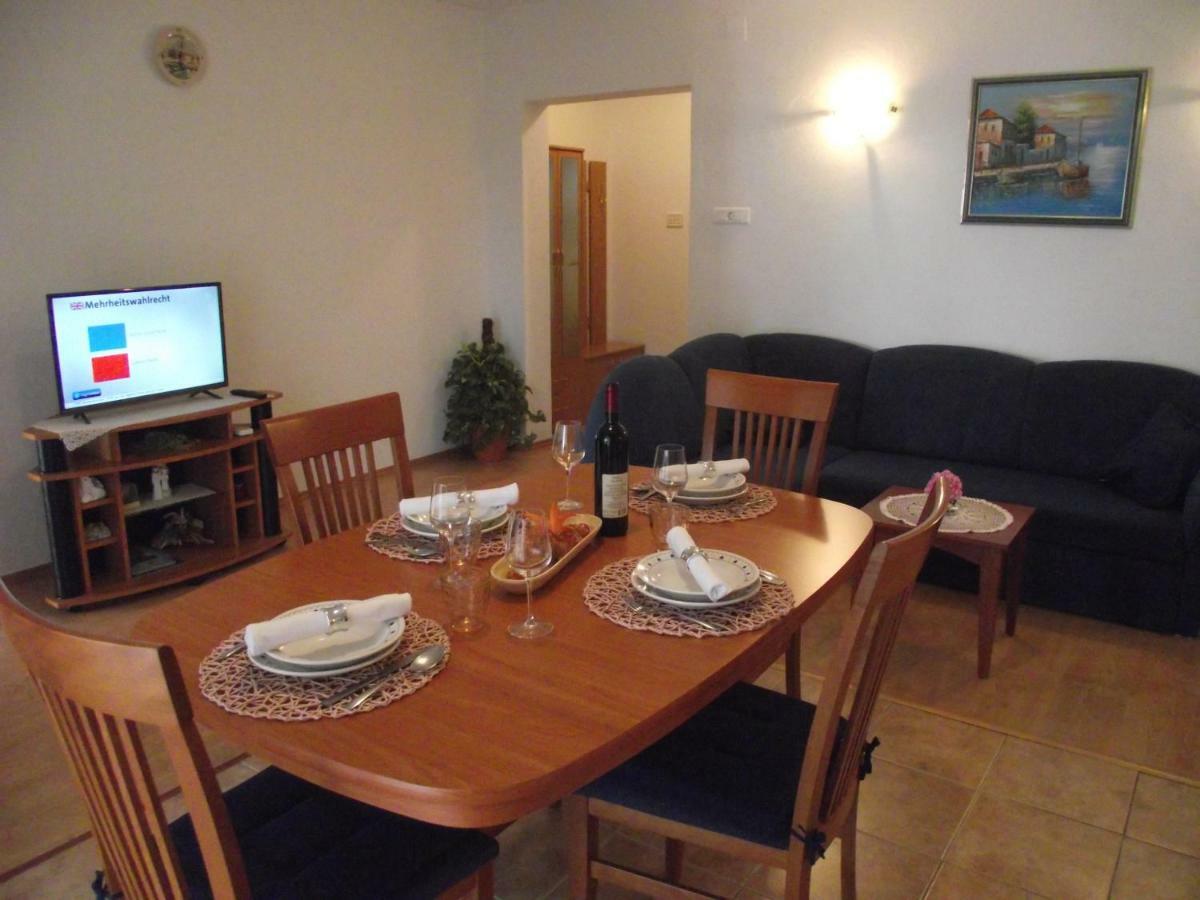 Apartments Dajana Silo 외부 사진